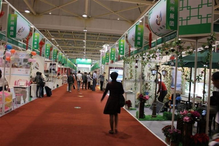 งาน 2017 Yiwu Fair Spring Imported Commodities Fair