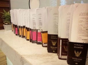 พาสปอร์ตวีซ่าจีนหลายเล่ม-1